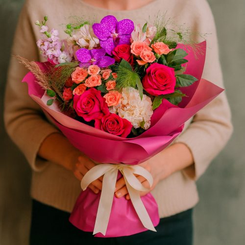 Букет цветов «Розовый Лес»
